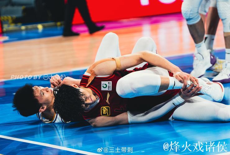 曾凡博14分首钢胜宁波 张宁12分山西胜四川